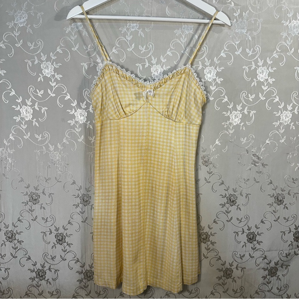 Trixxi Yellow Checkered Spaghetti Strap Dress - Picture 3 of 8
